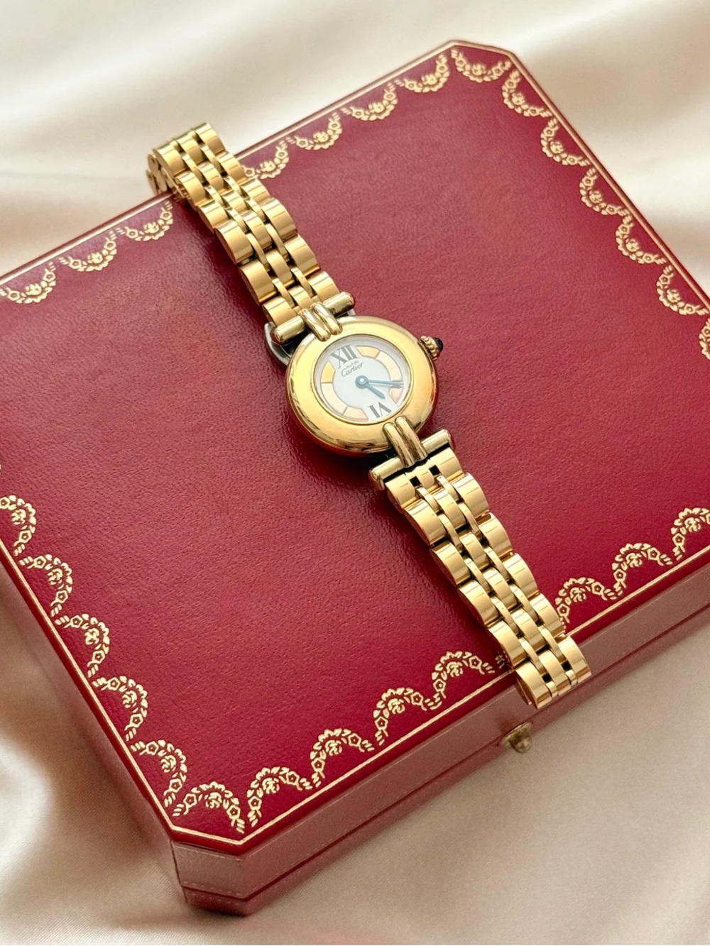 AUTHENTIC RARE CARTIER GOLD WATCH - WITH BOX
